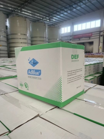  DIN70070 solution d'urée liquide d'échappement diesel standard DEF 5L  